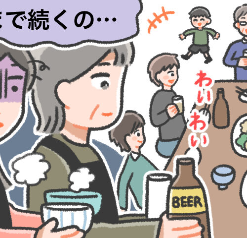 大人数の正月支度で義母とともに台所に立ち続けて疲れた表情を見せる女性