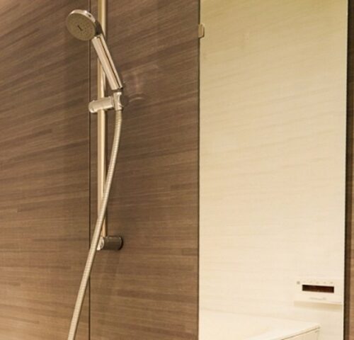 シャワー